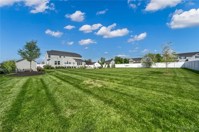 $590,000 | 6410 Beach Drive, Lockport Town, NY 14094