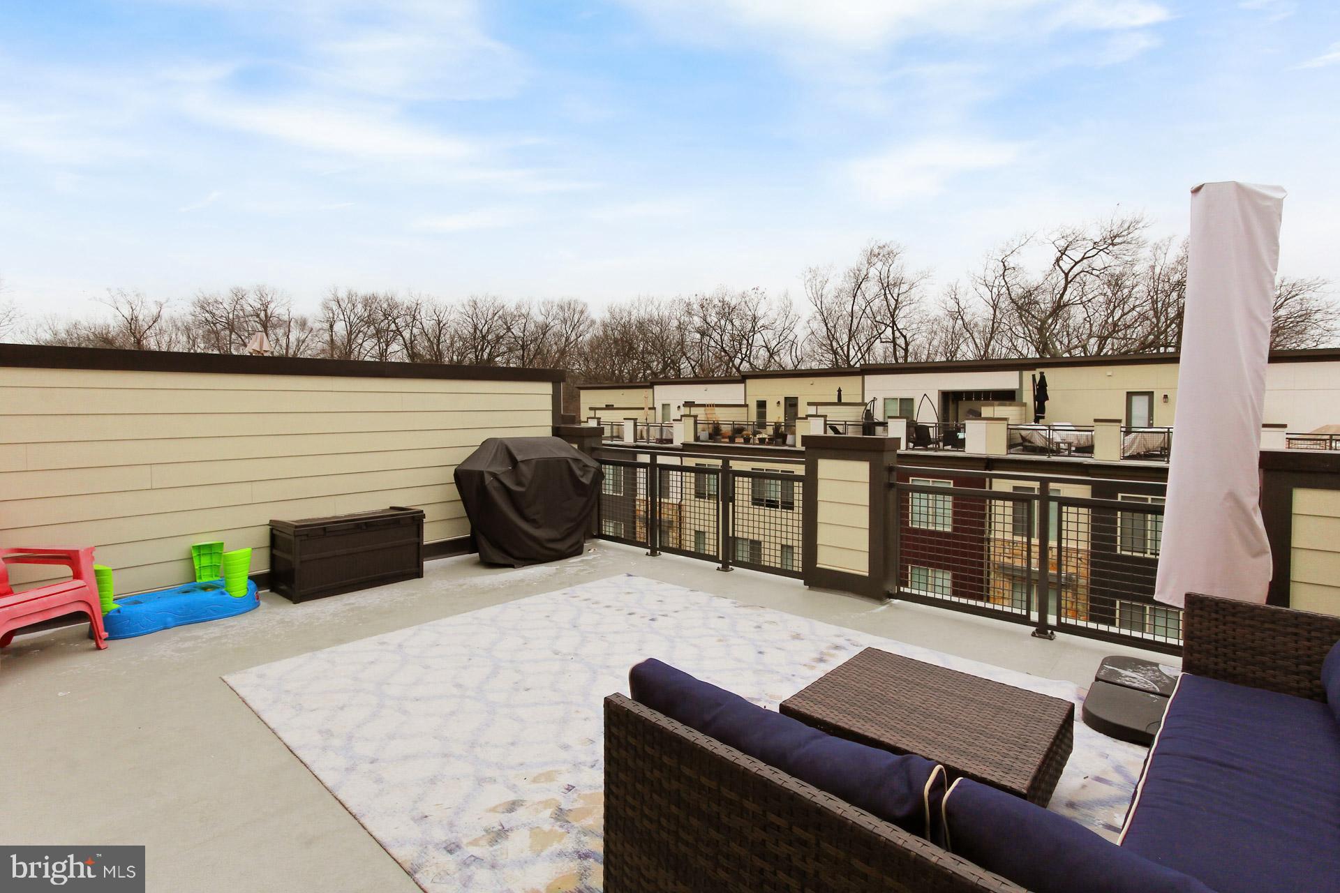 2877 Lowen Valley Road Alexandria, VA 22303 - Photo 42 of 52
