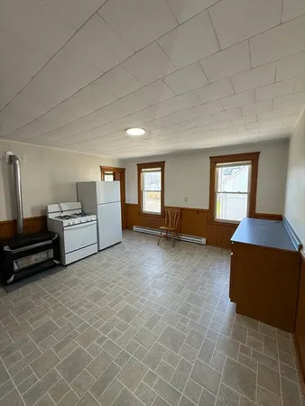 $2,000 | 23 Brandon Road, Unit 3, Dudley, MA 01571