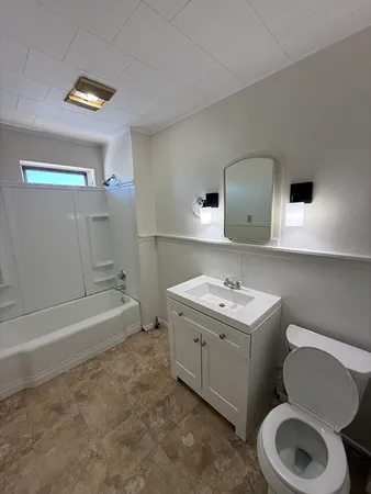 $2,000 | 23 Brandon Road, Unit 3, Dudley, MA 01571