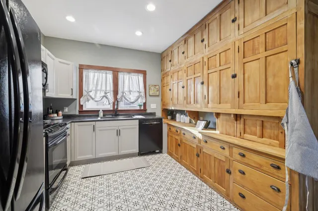 $385,000 | 308 South 4th Street West, Fort Atkinson, WI 53538