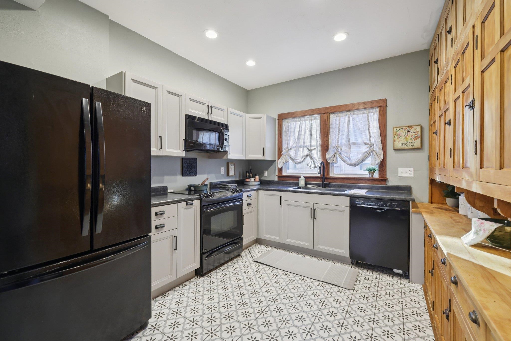 308 South 4th Street West Fort Atkinson, WI 53538 - Photo 13 of 41