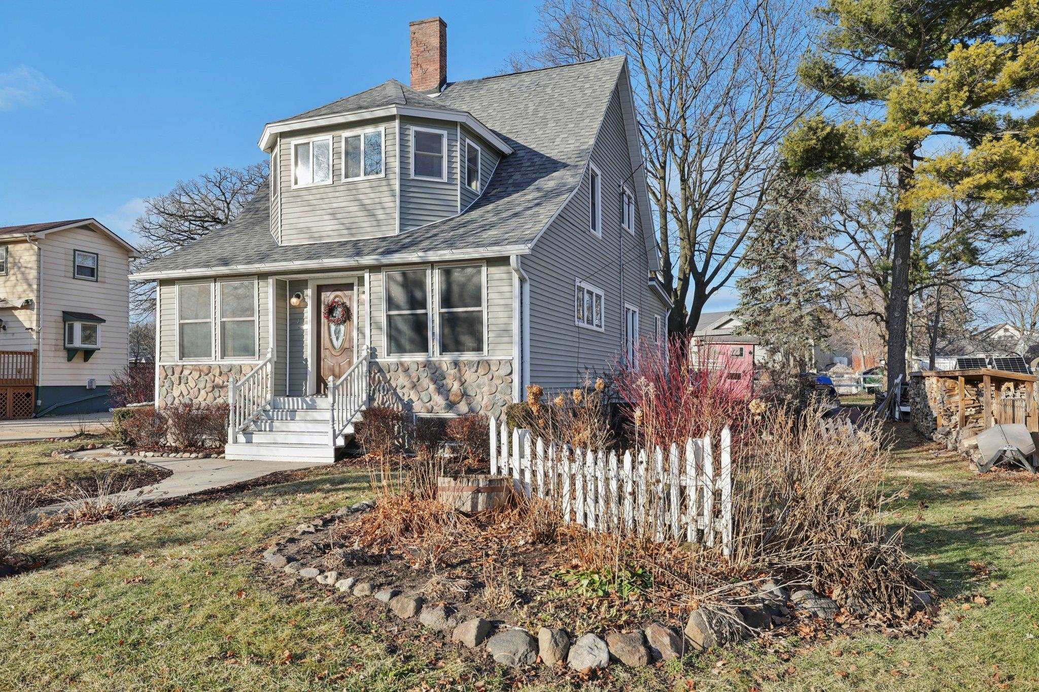 308 South 4th Street West Fort Atkinson, WI 53538 - Photo 3 of 41