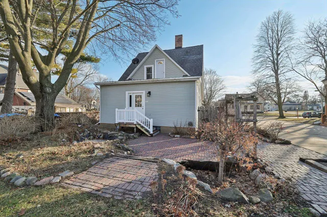 $385,000 | 308 South 4th Street West, Fort Atkinson, WI 53538