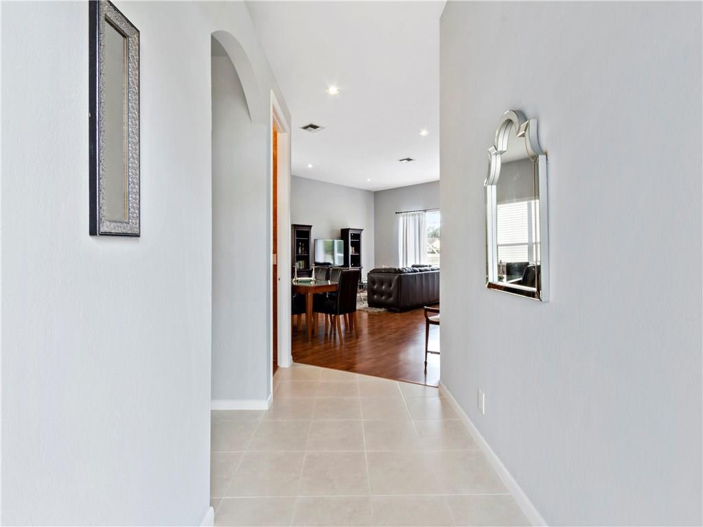 6394 Brava Way Boca Raton, FL 33433 - Photo 11 of 34 Photo 11