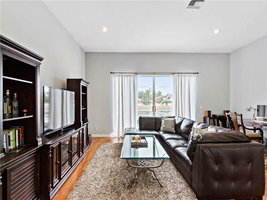 6394 Brava Way Boca Raton, FL 33433 - Photo 17 of 34 Photo 17