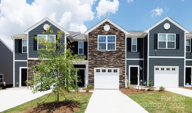 $239,900 | 522 Trading Post Lane, York, SC 29745