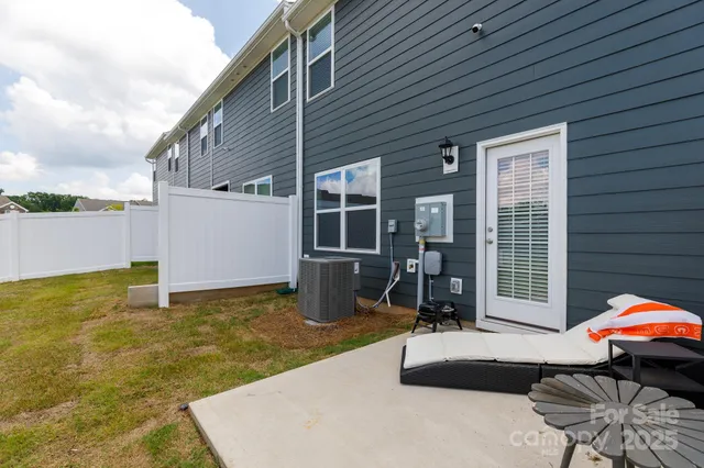 $239,900 | 522 Trading Post Lane, York, SC 29745