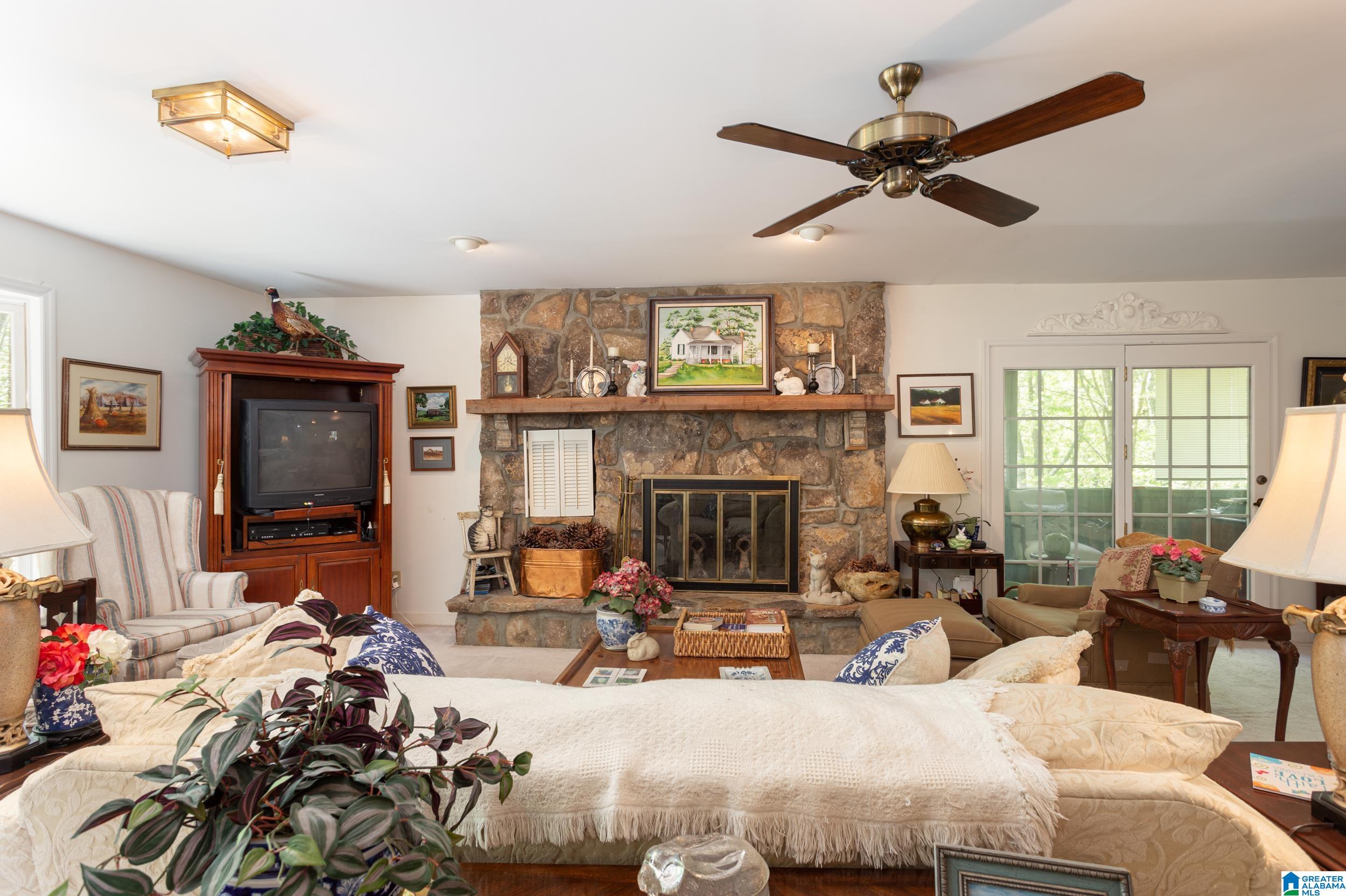 415 Stoneridge Road Anniston, AL 36207 - Photo 5 of 44