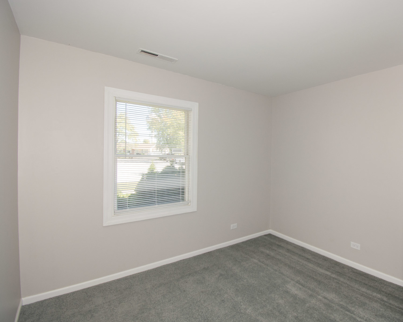 5613 Crestwood Road Matteson, IL 60443 - Photo 11 of 21