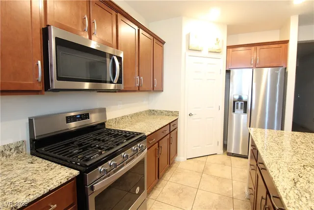 $2,500 | 4073 Blue Opal Way, Las Vegas, NV 89130