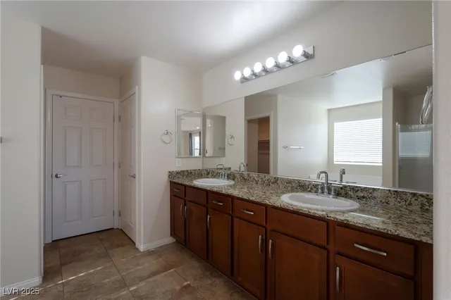 $2,500 | 4073 Blue Opal Way, Las Vegas, NV 89130