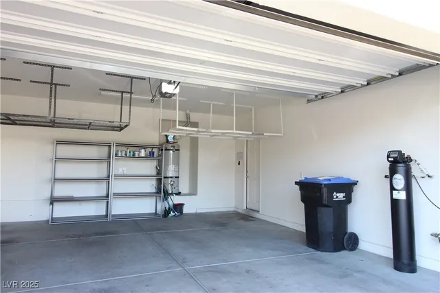 $2,500 | 4073 Blue Opal Way, Las Vegas, NV 89130