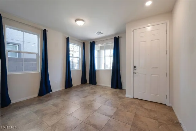 $2,500 | 4073 Blue Opal Way, Las Vegas, NV 89130