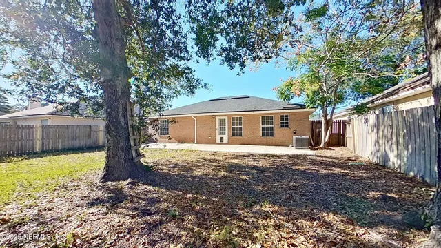 $1,750 | 1639 Spring Branch Drive West, Jacksonville, FL 32221