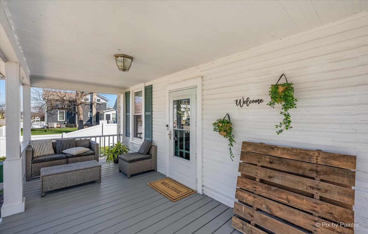 418 Houston Street Batavia, IL 60510 - Photo 4 of 28