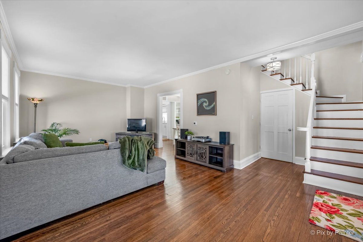 418 Houston Street Batavia, IL 60510 - Photo 7 of 28