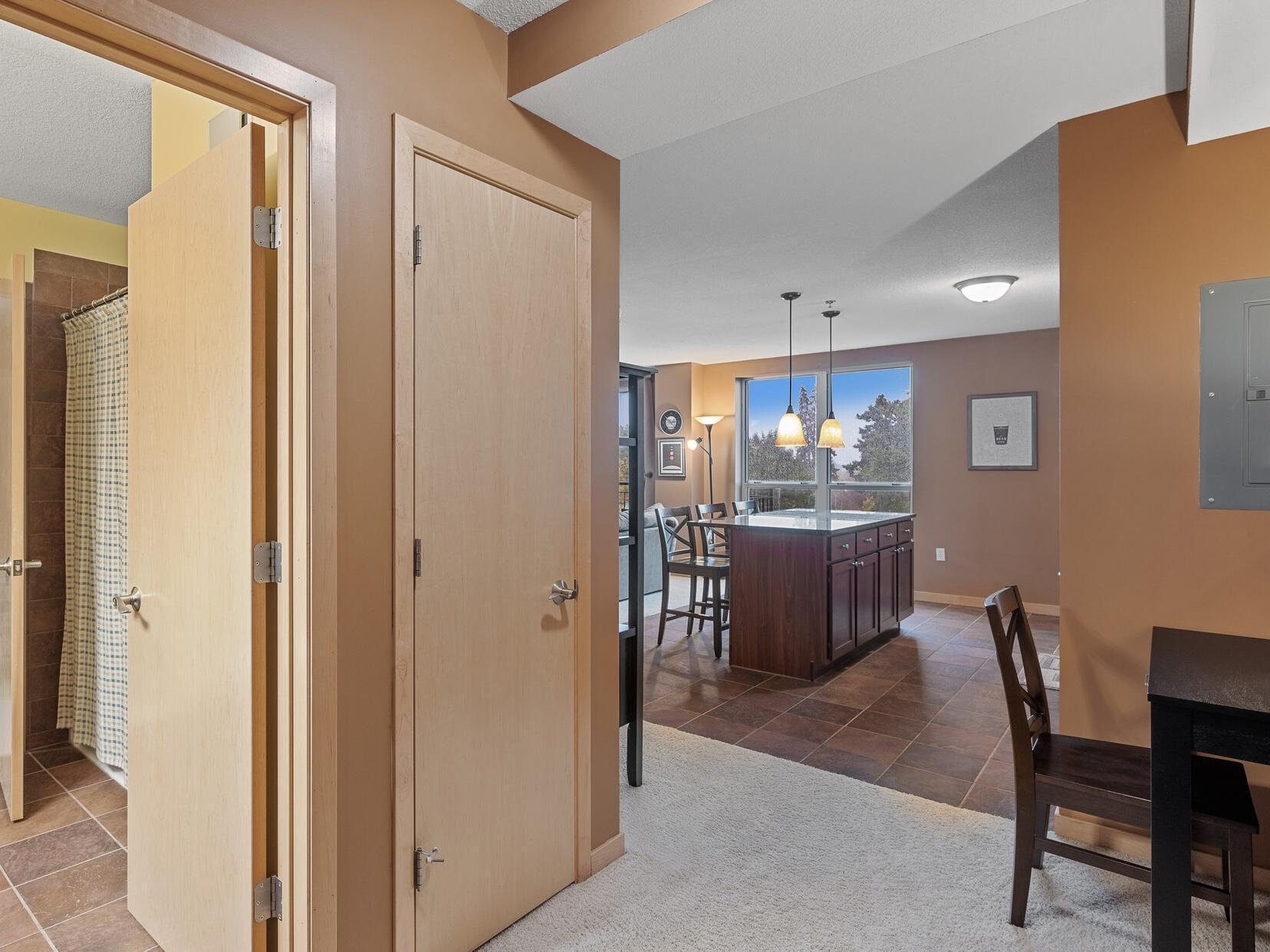 1502 5th Street North, Unit 403 Hopkins, MN 55305 - Photo 3 of 29