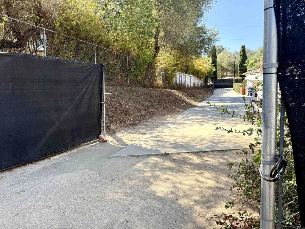 0 Olive Hill Road Fallbrook, CA 92028 - Photo 9 of 40 a view of a backyard of the house