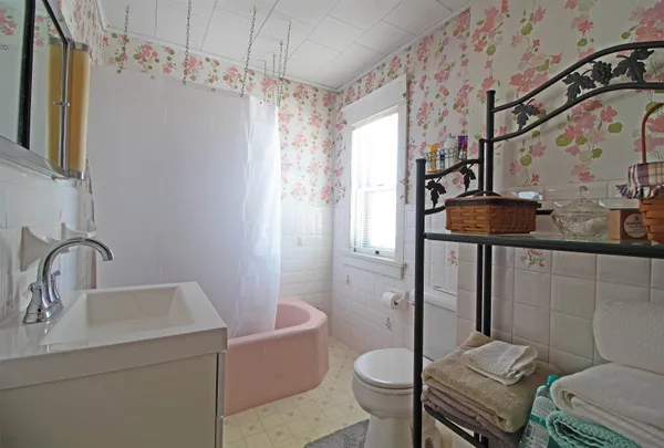 $232,000 | 308 McLean Avenue, Tomah, WI 54660