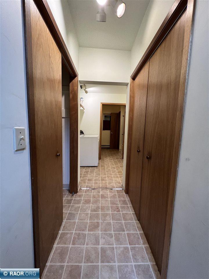 415 5th Street Southwest Chisholm, MN 55719 - Photo 6 of 22 Gallery Image 6