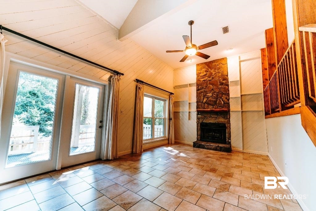 6517 Cedar Bend Court, Unit F Mobile, AL 36608 - Photo 3 of 24