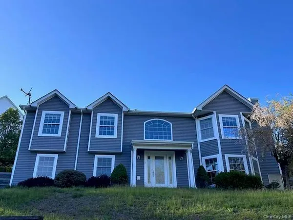 $3,700 | 8 Melissa Court, Warwick, NY 10990