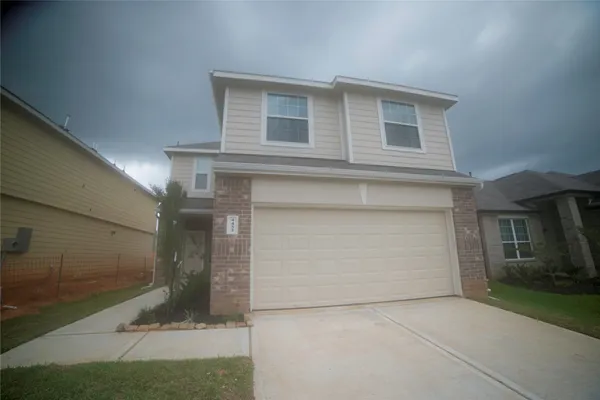 $2,100 | 4455 Eveslage Lane, Conroe, TX 77304