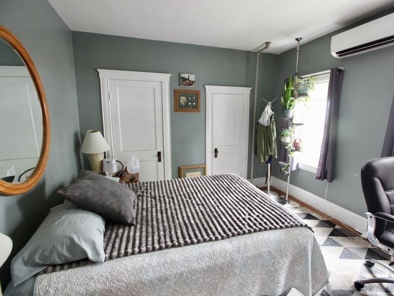 17 Park Road Brockton, MA 02301 - Photo 11 of 21
