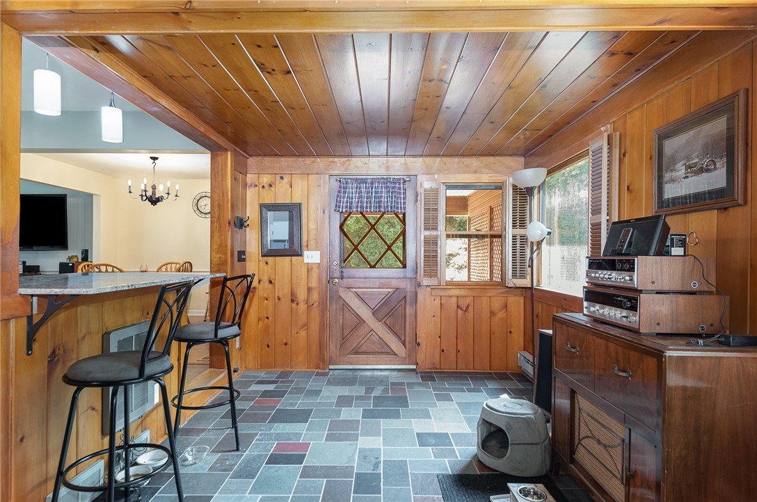 49 Charing Road Irondequoit, NY 14617 - Photo 16 of 48