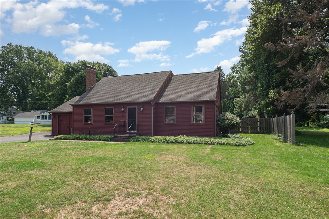 49 Charing Road Irondequoit, NY 14617 - Photo 2 of 48