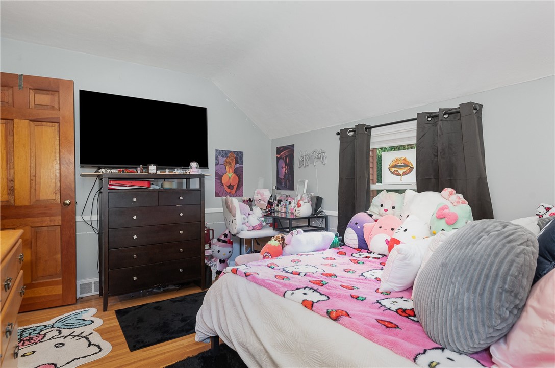 49 Charing Road Irondequoit, NY 14617 - Photo 34 of 48