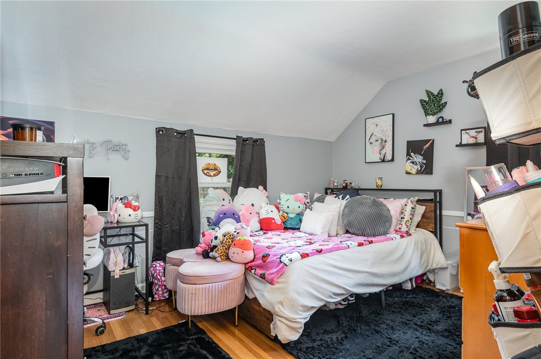 49 Charing Road Irondequoit, NY 14617 - Photo 35 of 48