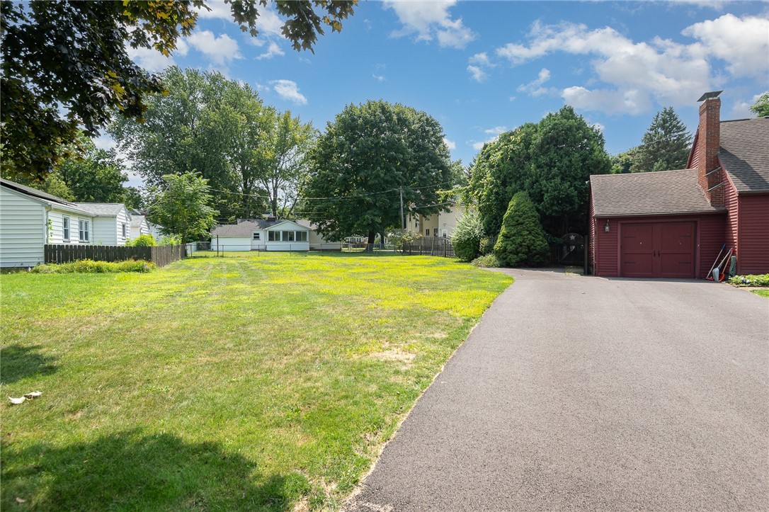 49 Charing Road Irondequoit, NY 14617 - Photo 44 of 48