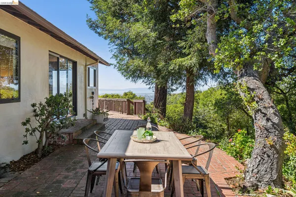 $1,499,000 | 11448 Lochard Street, Oakland, CA 94605