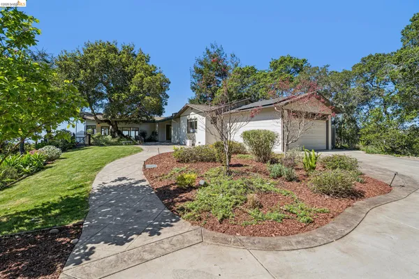 $1,499,000 | 11448 Lochard Street, Oakland, CA 94605