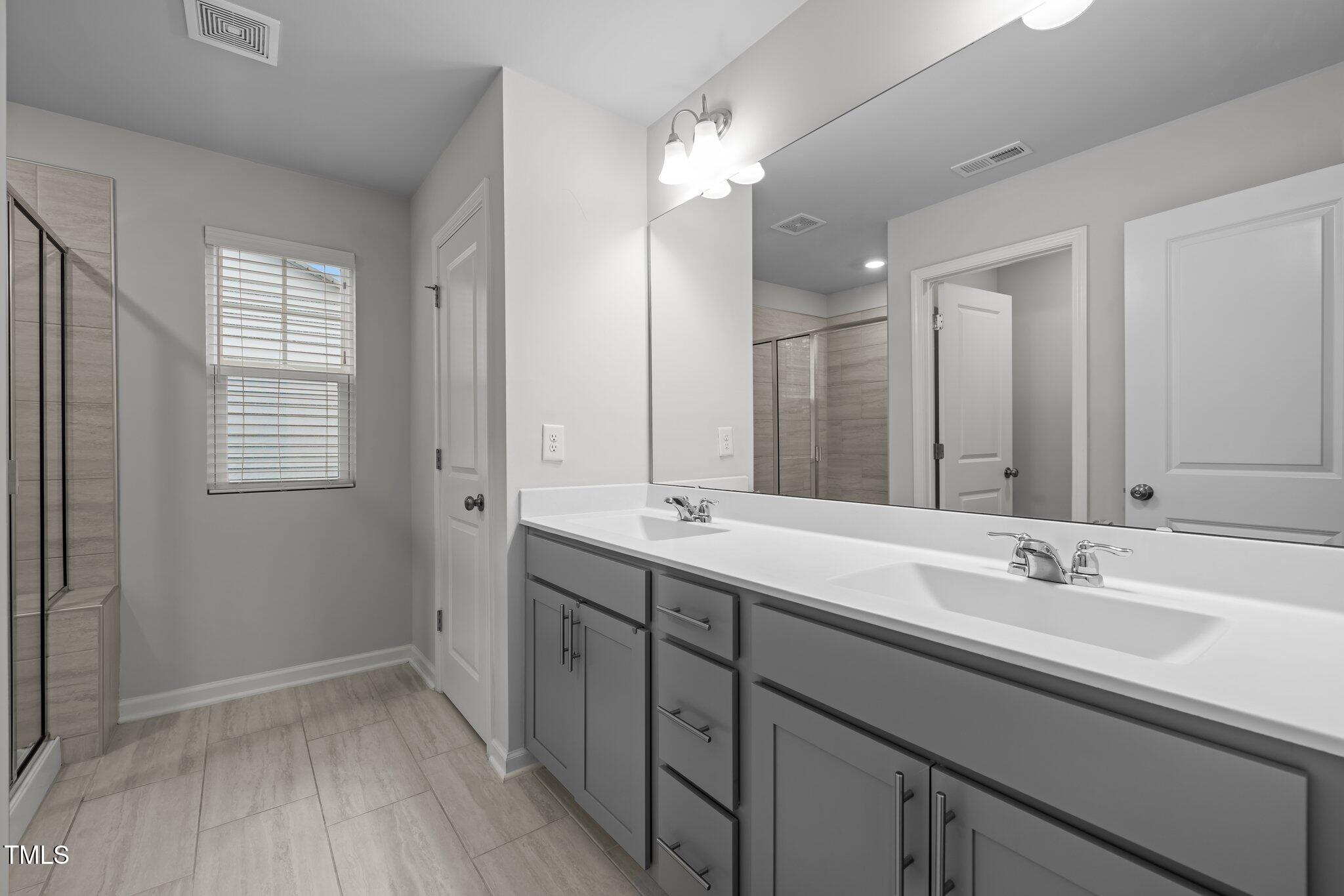 112 Velten Ridge Drive Durham, NC 27713 - Photo 25 of 38 26-web-or-mls-5Z8A1810