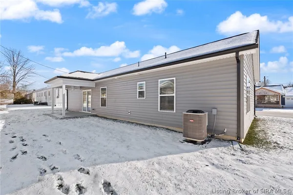 $219,900 | 118 Clark Road, Charlestown, IN 47111