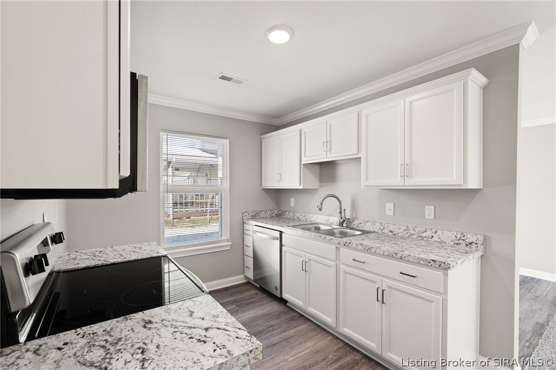 118 Clark Road Charlestown, IN 47111 - Photo 9 of 35