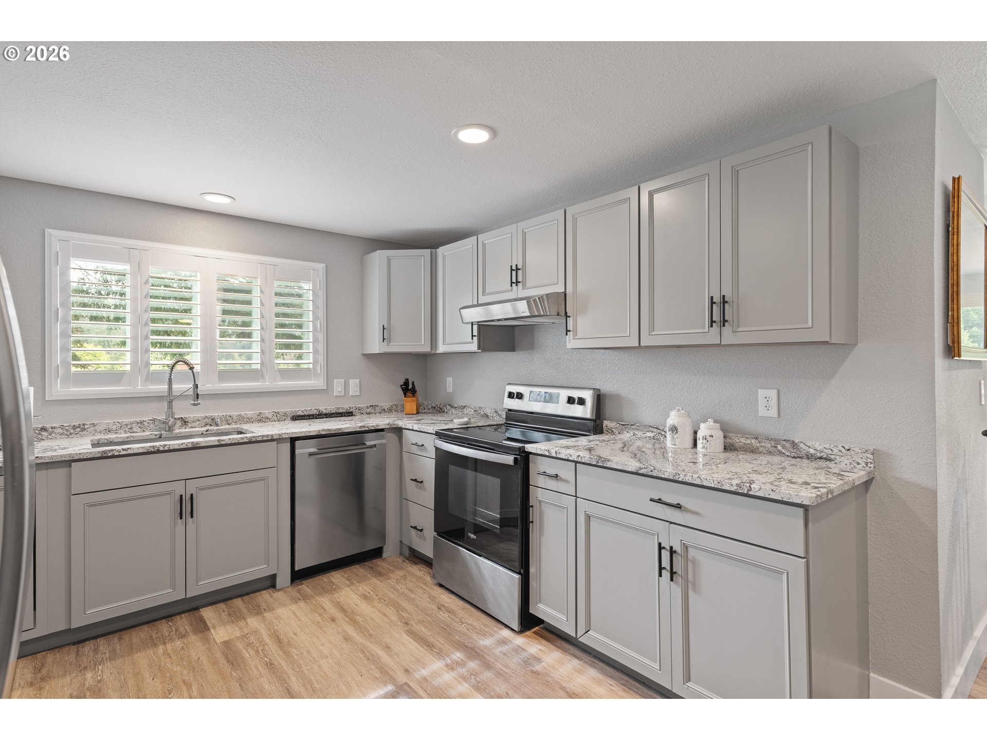 99554 Lone Pine Lane Myrtle Point, OR 97458 - Photo 16 of 44