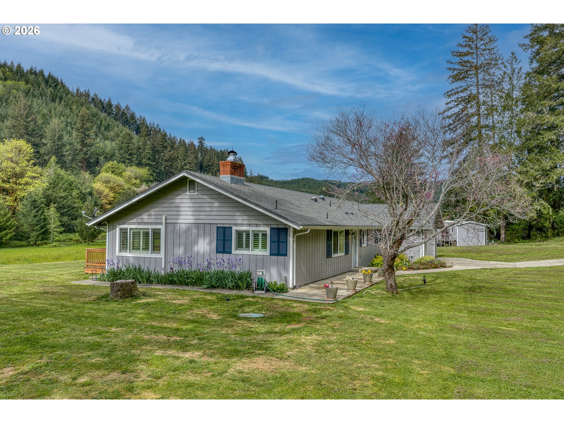 99554 Lone Pine Lane Myrtle Point, OR 97458 - Photo 39 of 44