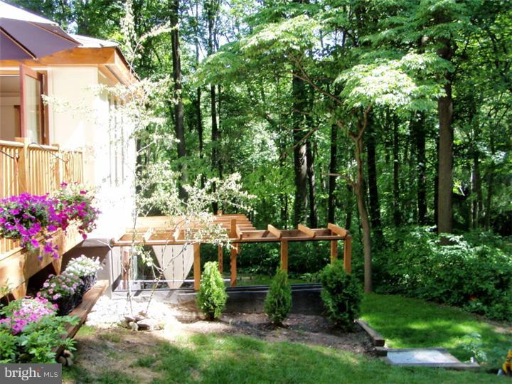 19 Ridgeview Road Princeton, NJ 08540 - Photo 4 of 17 Gallery Image 4