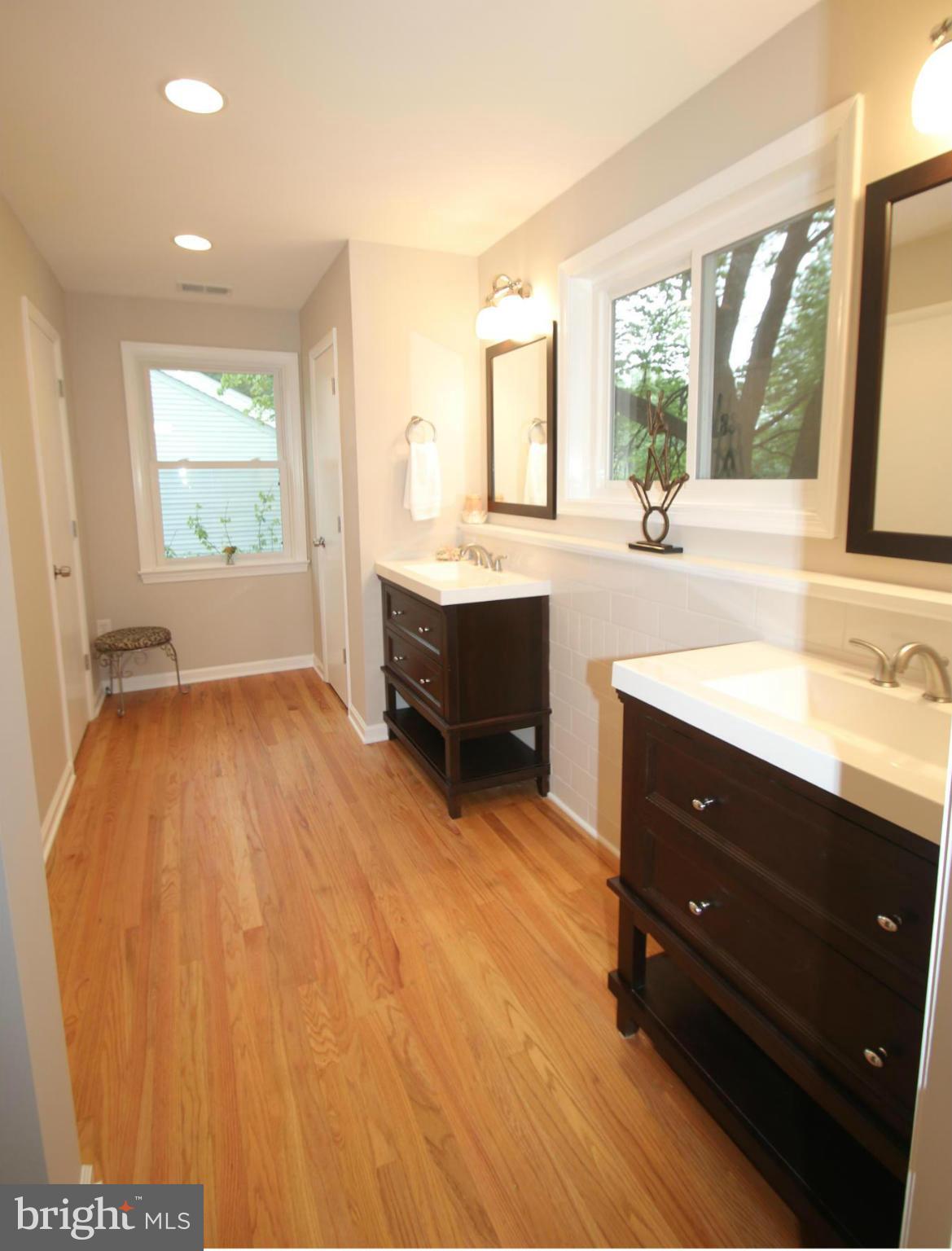 3405 Briars Road Brookeville, MD 20833 - Photo 9 of 21 a spacious bathroom with a tub sink and mirror