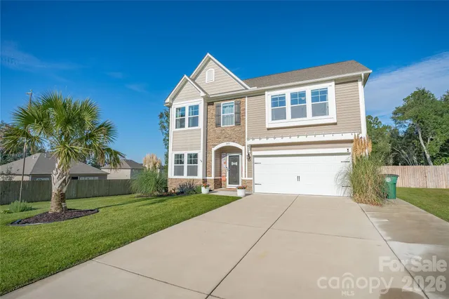 $399,999 | 105 Madison Court, Camden, SC 29020