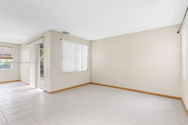 $4,700 | 4490 Foxtail Lane, Weston, FL 33331