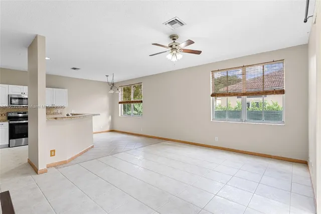 $4,700 | 4490 Foxtail Lane, Weston, FL 33331