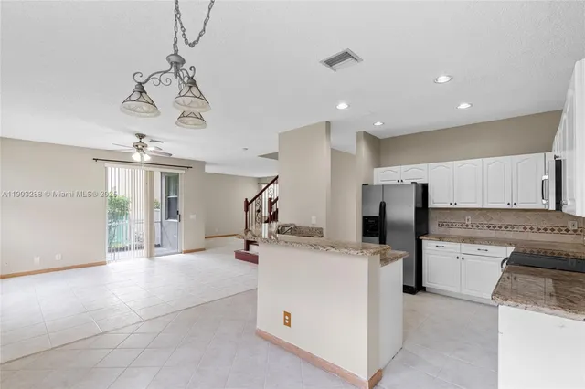 $4,700 | 4490 Foxtail Lane, Weston, FL 33331