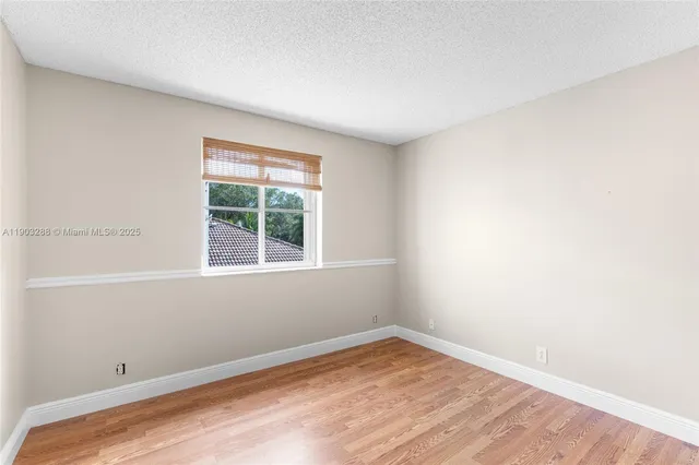 $4,700 | 4490 Foxtail Lane, Weston, FL 33331