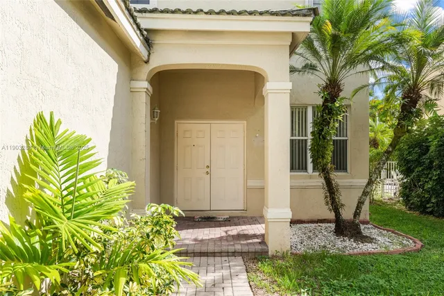 $4,700 | 4490 Foxtail Lane, Weston, FL 33331