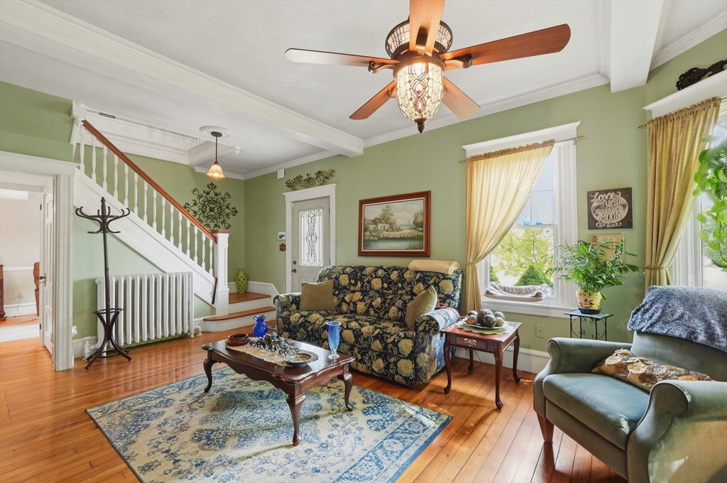 602 Old County Road Westport, MA 02790 - Photo 5 of 38